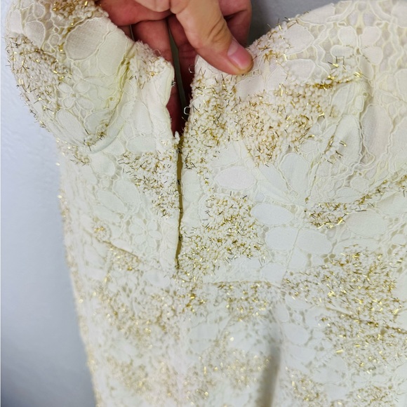 NBD Gold Metallic Lace Bustier Body Con Cream Off White Mini Dress - Picture 4 of 9